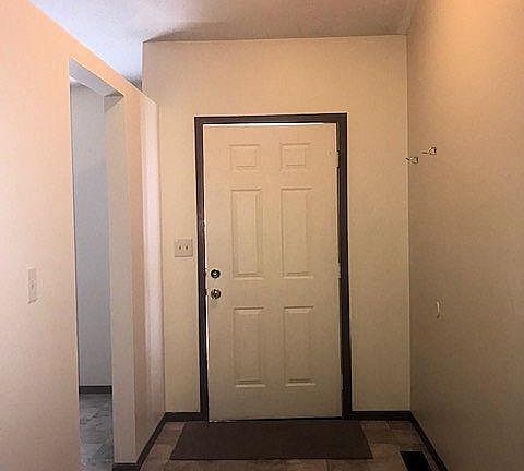 2nd image of 31 Colonial Ct