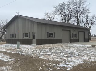 304 & 308 N 4th Ave, Revillo, SD 57259