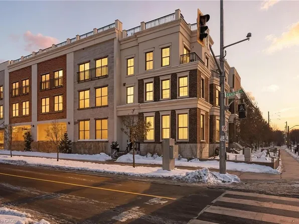 155 Caroline St S #Townhouse 10, Waterloo, ON N2L 0J8