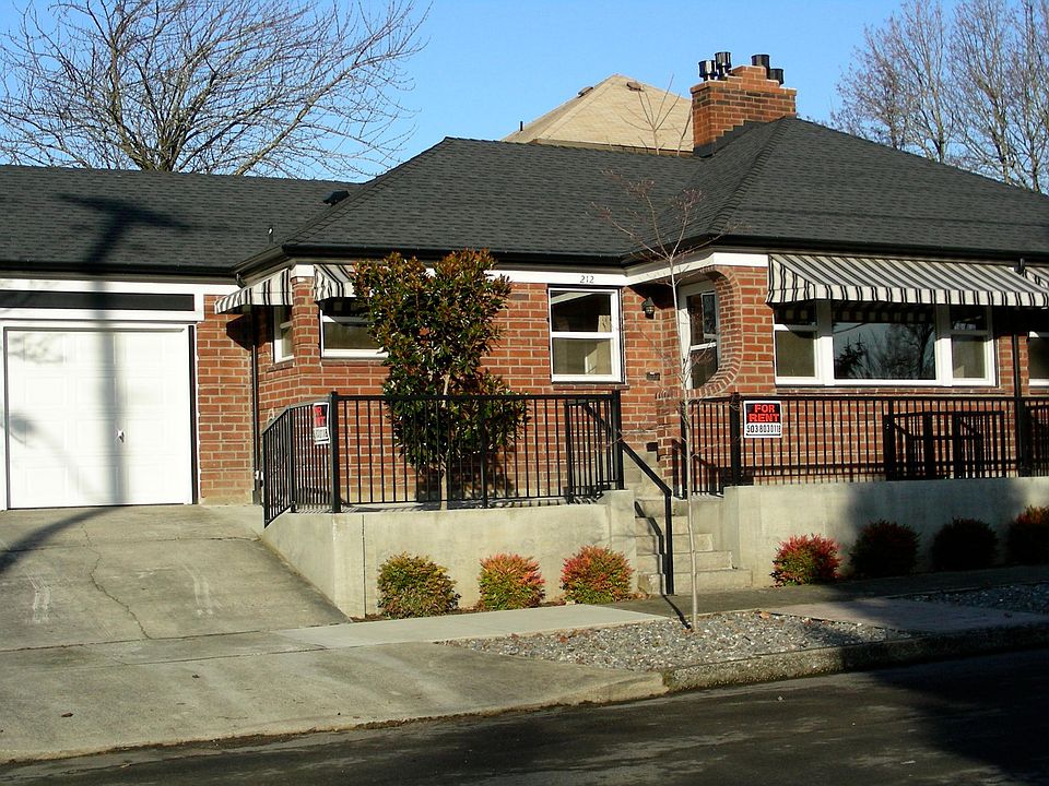 1st image of 212 E 20th St