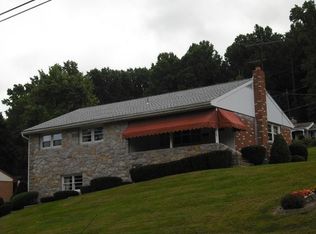 314 E Broad St, Shillington, PA 19607