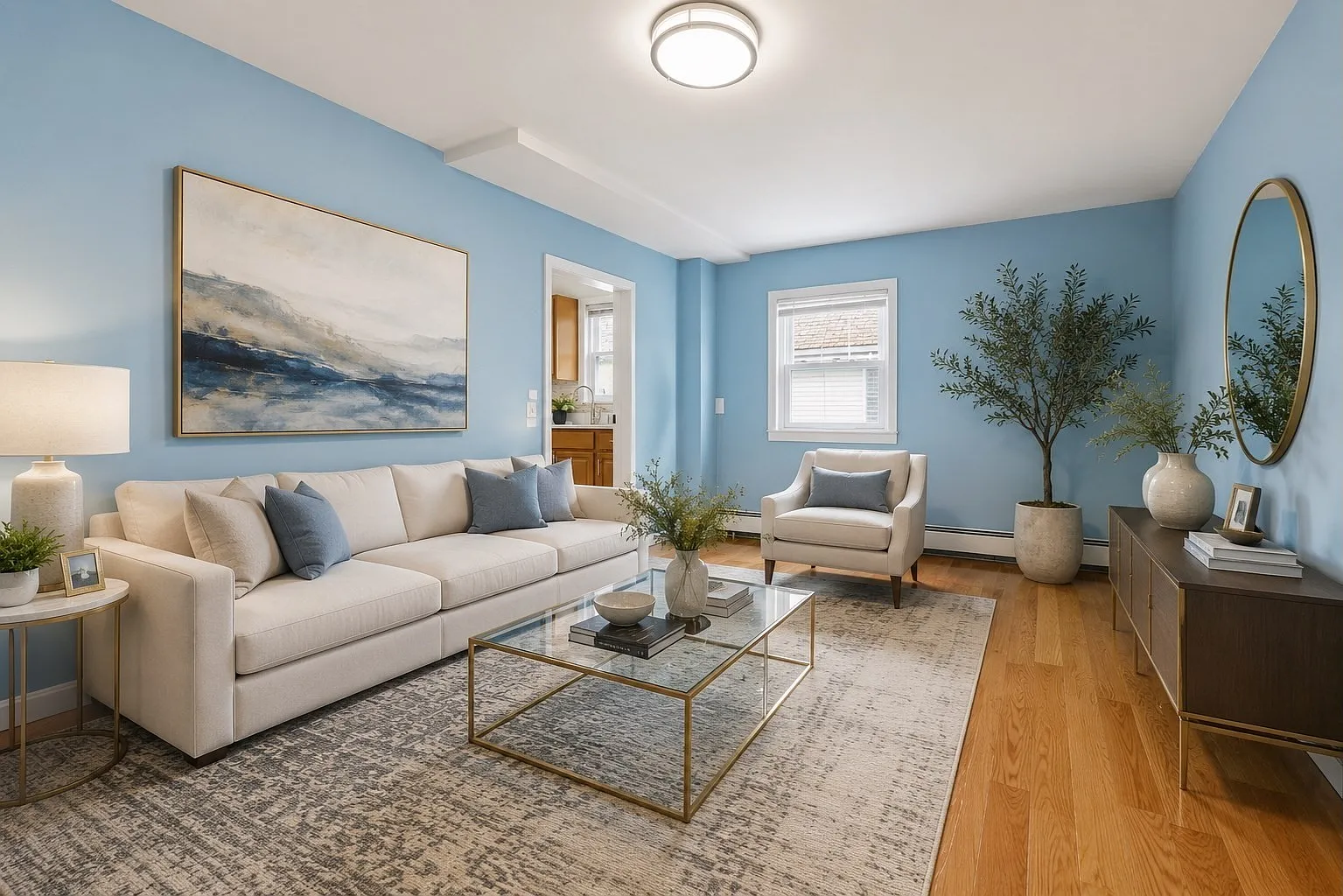 4 bed, 1.5 bath, 1200 sqft, $4,000 — Photo 3