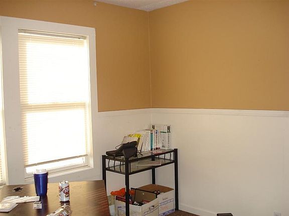 3rd image of 1195 E Napier Ave