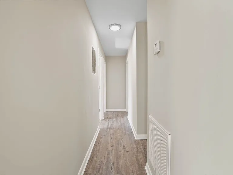 709 Shambrey St — Photo 14
