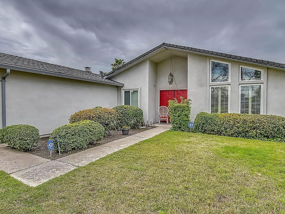 1st image of 9179 Ashburn Dr
