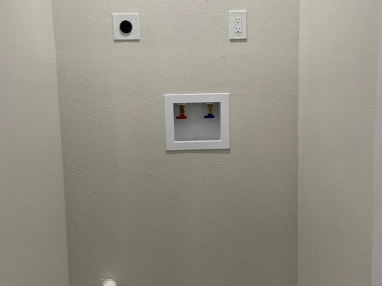 Laundry Hookup inside