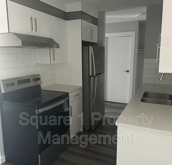 9864 84th Ave NW #206 — Photo 4