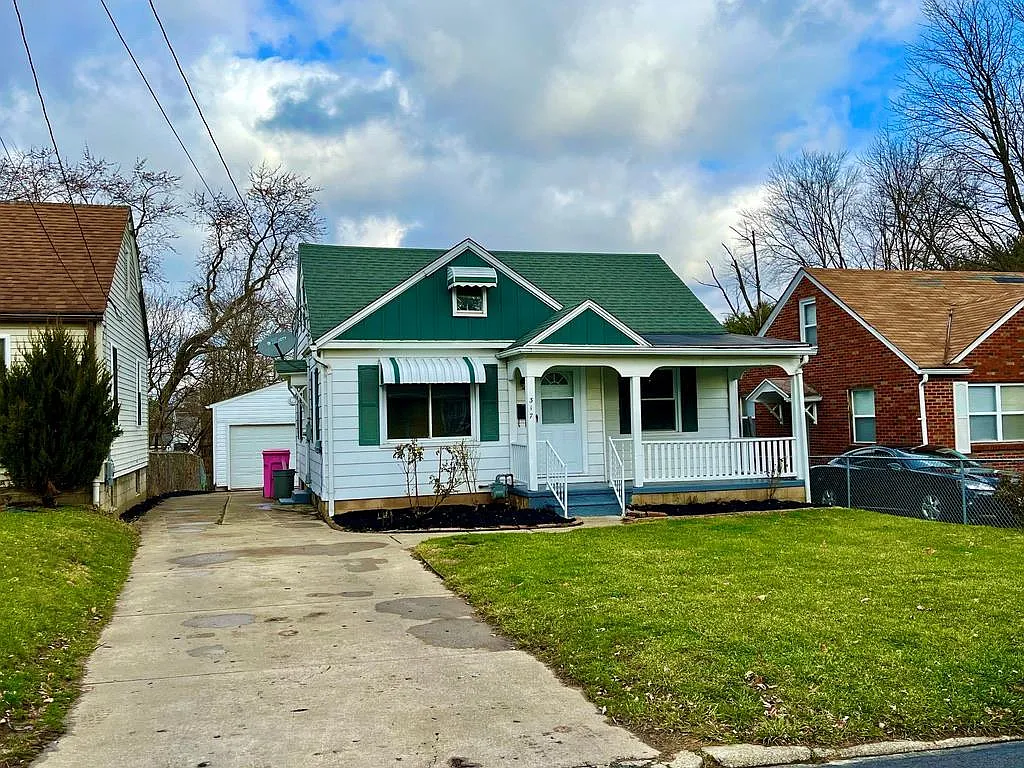 317 Remy Ave photo 1