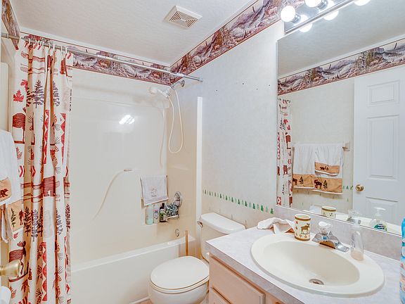 4th image of 1251 Cypress Bend Cir