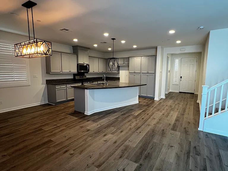 29129 Carrotwood — Photo 17