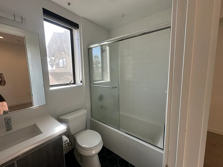 519 N Normandie Ave #1 — Photo 10