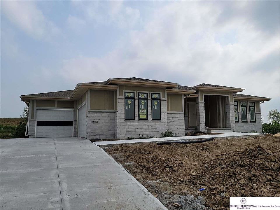 1st image of 12373 Slayton St