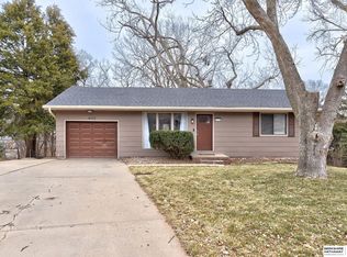 6711 S 135th Ave, Omaha, NE 68137