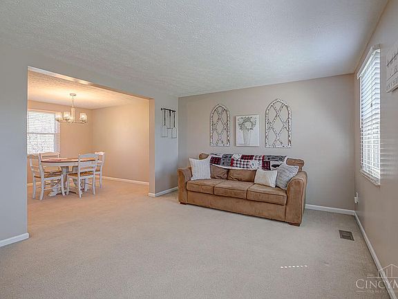 4th image of 4924 Alvernovalley Ct