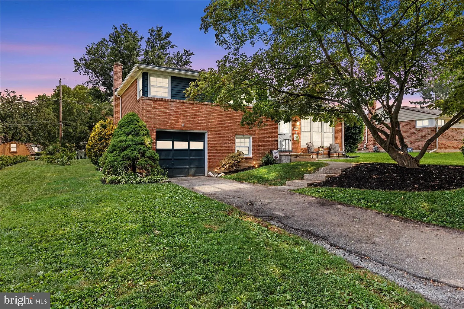 2445 Bradford Dr photo 1