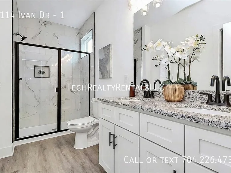 1114 Ivan Dr #1 — Photo 32