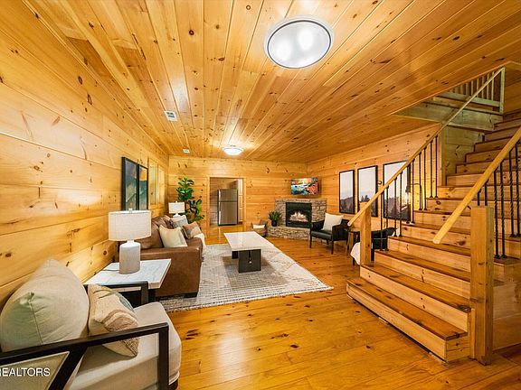 5th image of 3616 Henry Town Rd