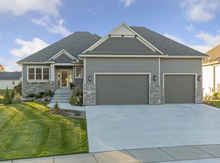 11849 Naples Cir NE, Blaine, MN 55449