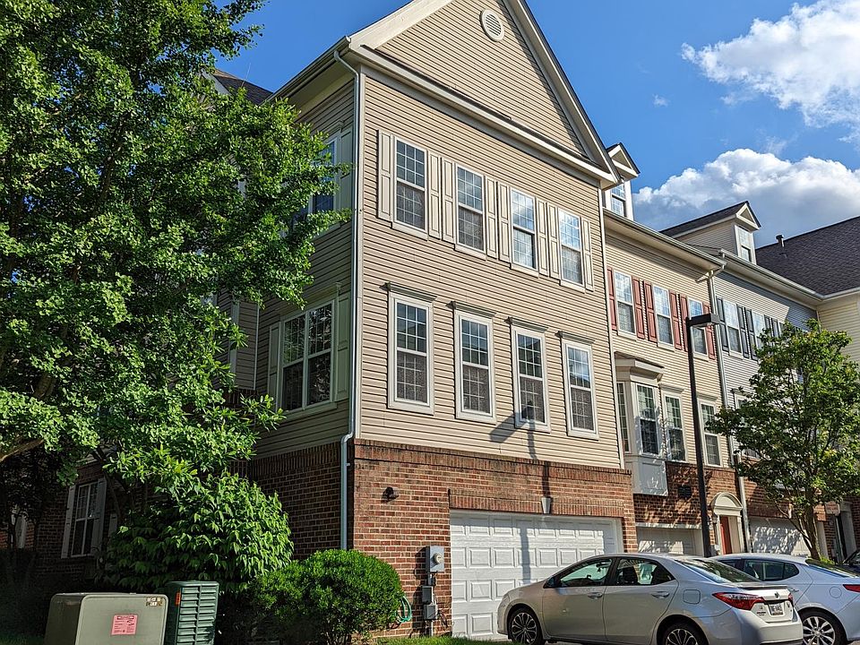 1st image of 8133 Harper Valley Ln #36