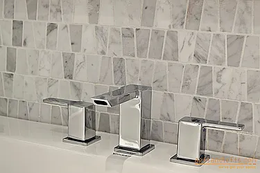 Rented by aptsandlofts.com