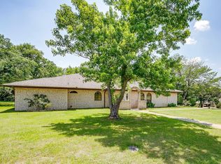 502 Roaring Springs Dr, Joshua, TX 76058