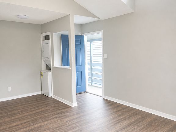 5th image of 4218 Hessmer Ave APT 307