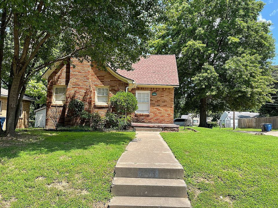 1st image of 723 S Knoxville Ave