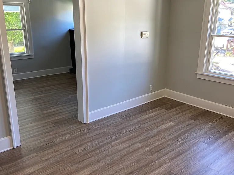 325-327 Virginia Ave #325 — Photo 7