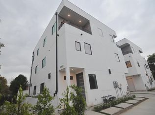 13822 Oxnard St, Van Nuys, CA 91401