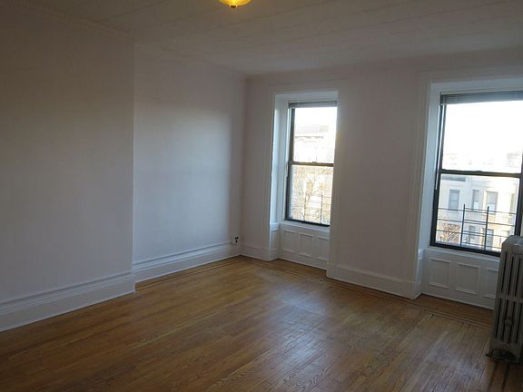 2nd image of 534 9th St Floor 3