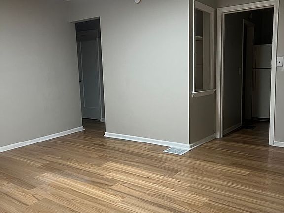 2nd image of 1468 W 32nd St #1470