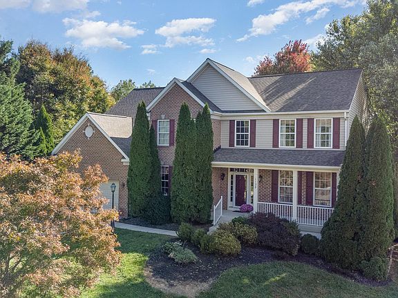 5th image of 1138 Sparrow Mill Way