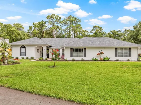 11 Hemlock Ct E, Homosassa, FL 34446