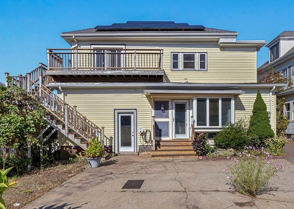 13 Trask St Gloucester MA 01930 Zillow