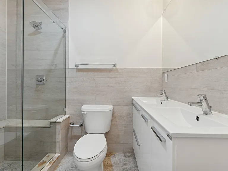 489 Mercer St #1 — Photo 8