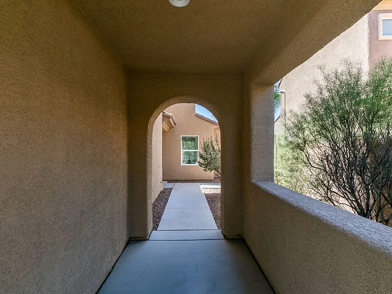 2925 Dowitcher Ave — Photo 40