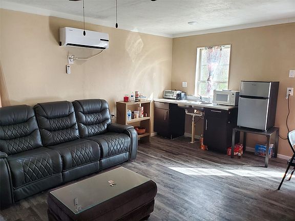 4th image of 26325 Joy Village Dr