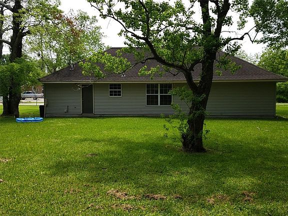 Back view of home.