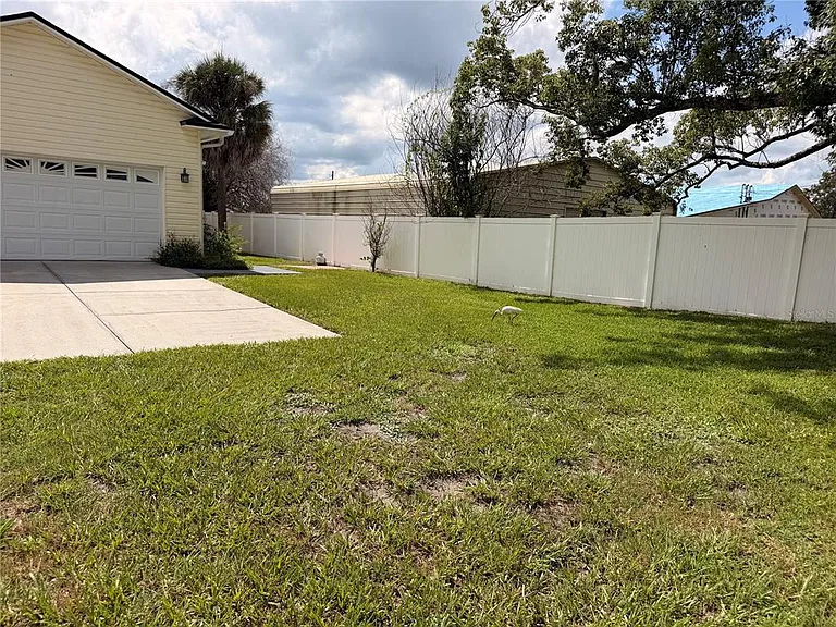 1011 Minnesota Ave — Photo 24
