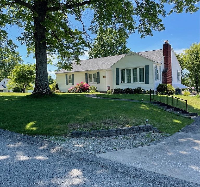 1st image of 736 Melvin Dr