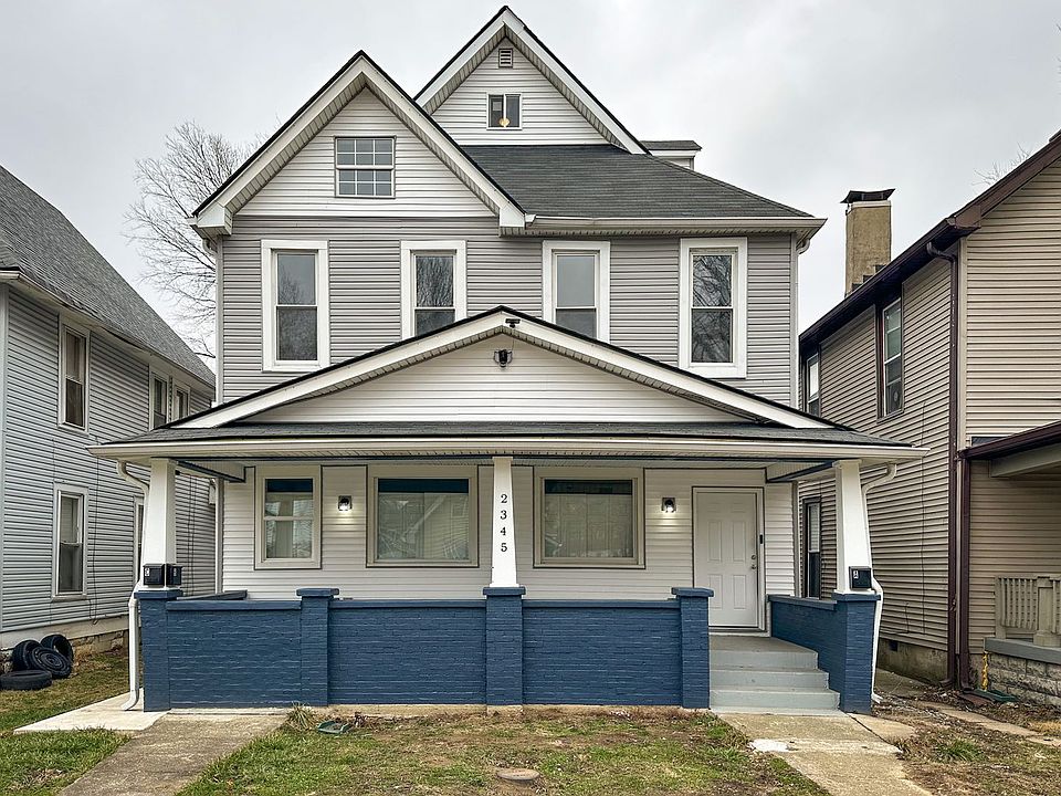 1st image of 2345 N Kenwood Ave #C