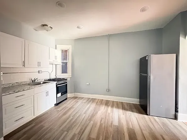 401 Central Ave #B, Jersey City, NJ 07307