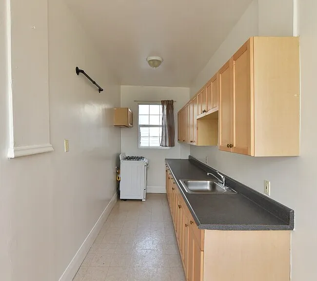 1464 Taylor St #9 — Photo 2