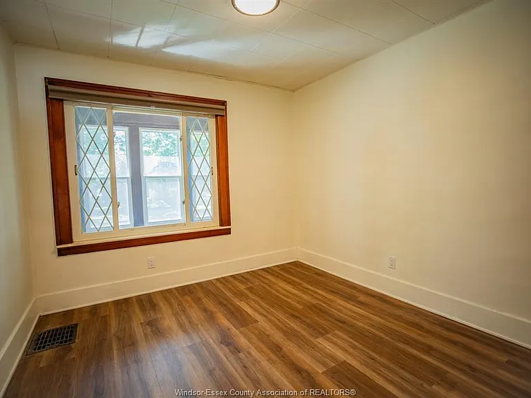 3615 Bloomfield Rd — Photo 6