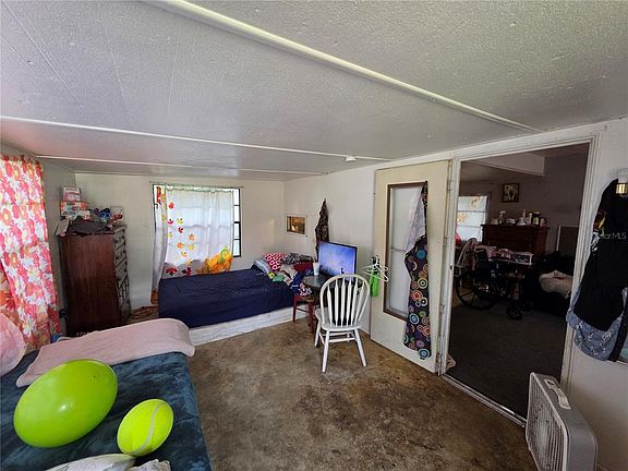 3rd image of 37644 MARCH LANE