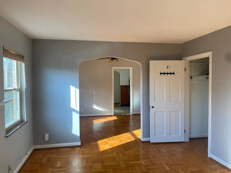 1325 Paxton Ave #2