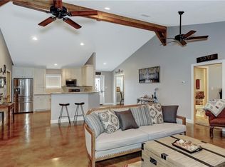 2047 Keefer Rd, Pottsboro, TX 75076