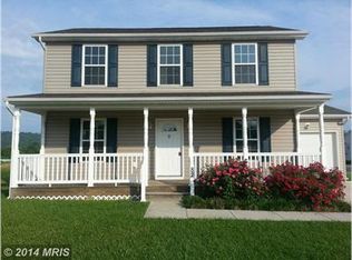 82 Pochards Ct, Martinsburg, WV 25403