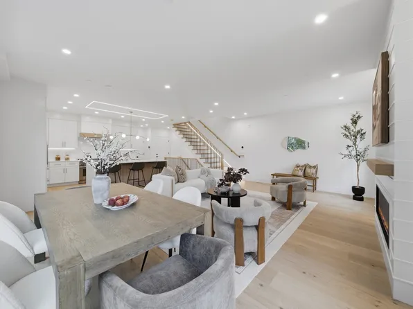 421 E 6th St #Townhouse 4, Boston, MA 02127