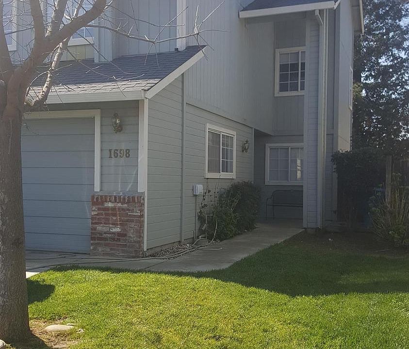 1st image of 1696 Wildflower Cir